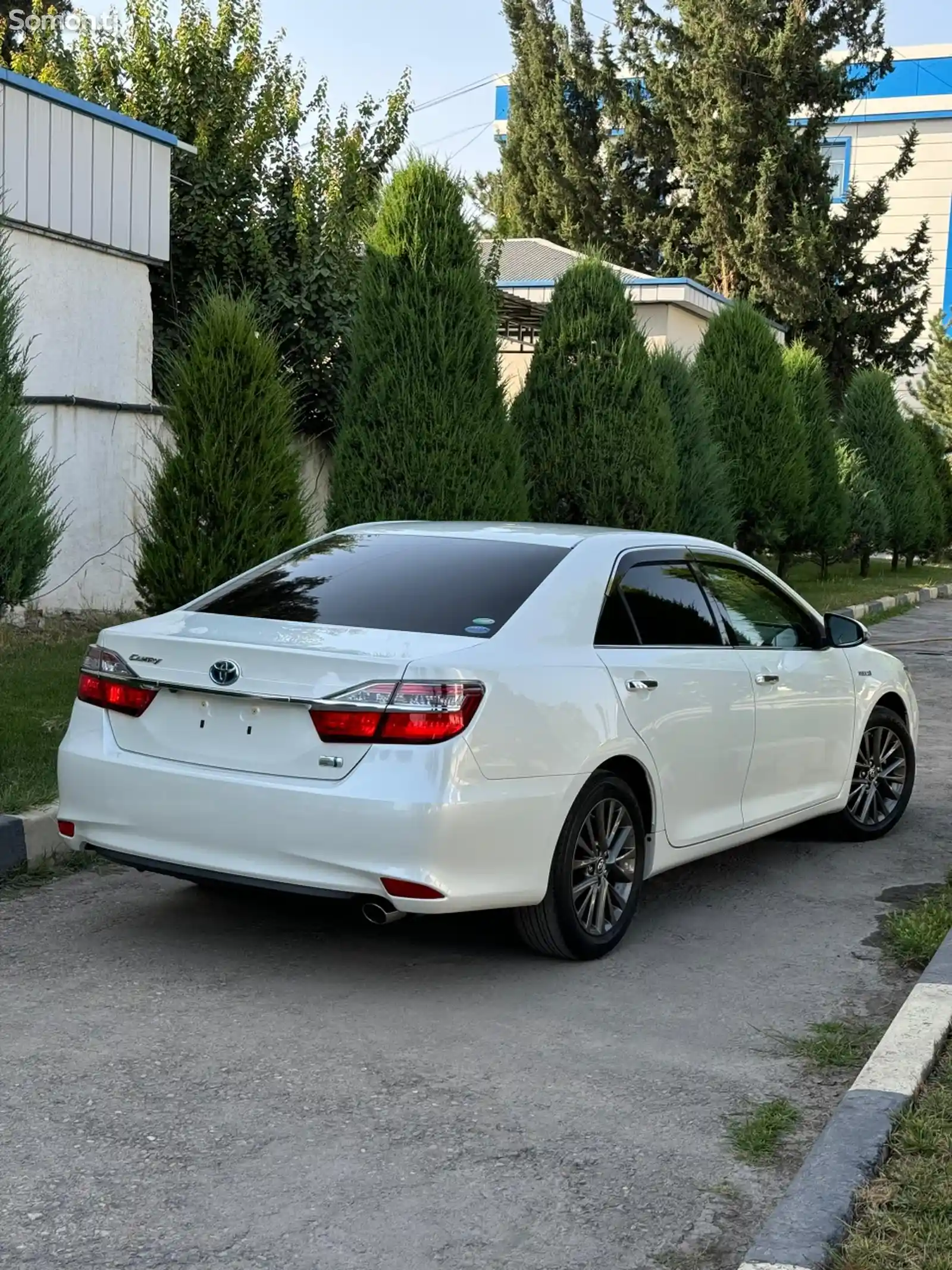 Toyota Camry, 2015-12