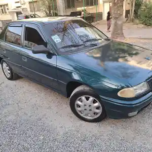 Opel Astra F, 1995