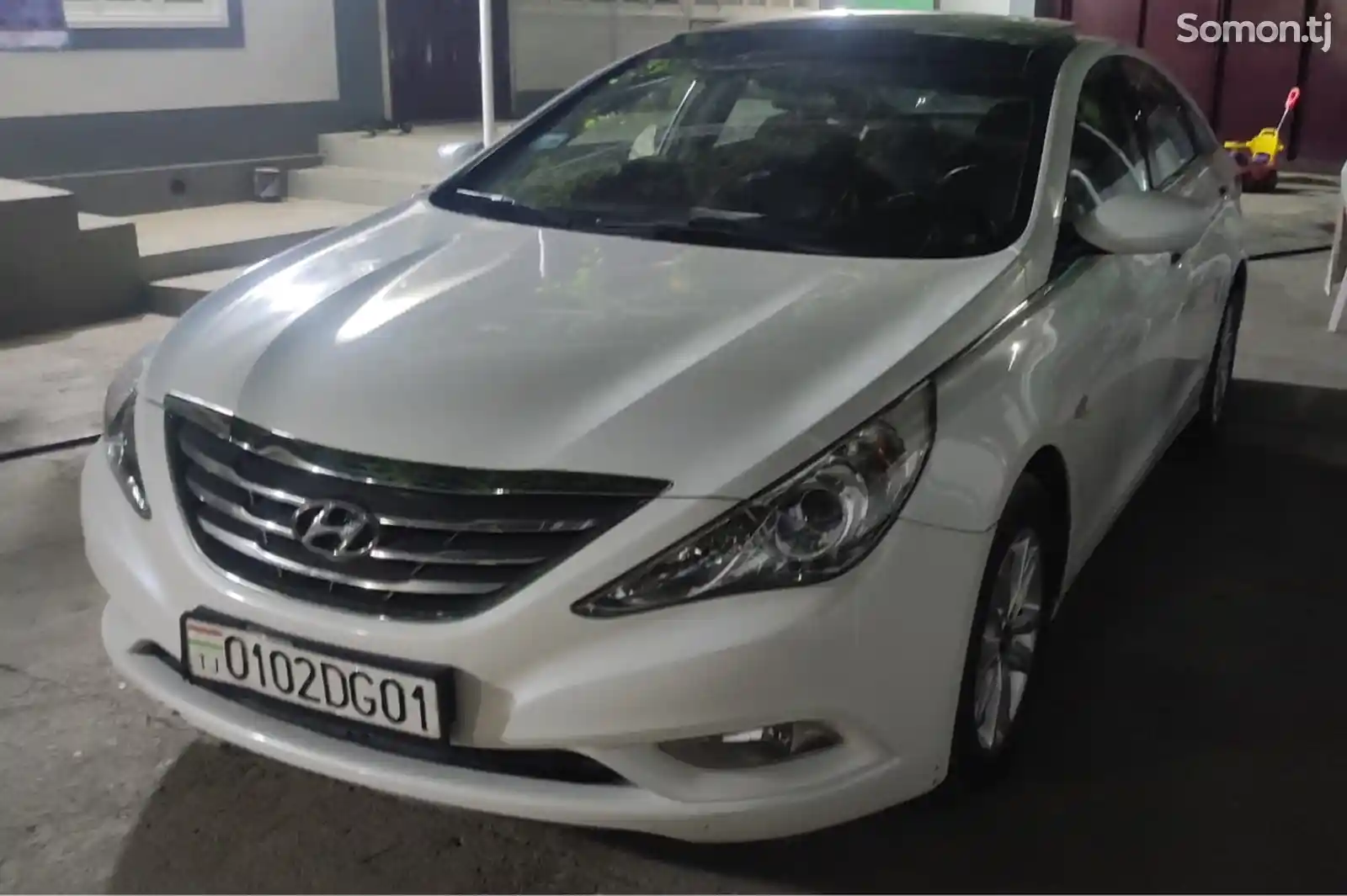 Hyundai Sonata, 2010-6