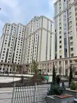 2-комн. квартира, 4 этаж, 72 м², ул Айни-16