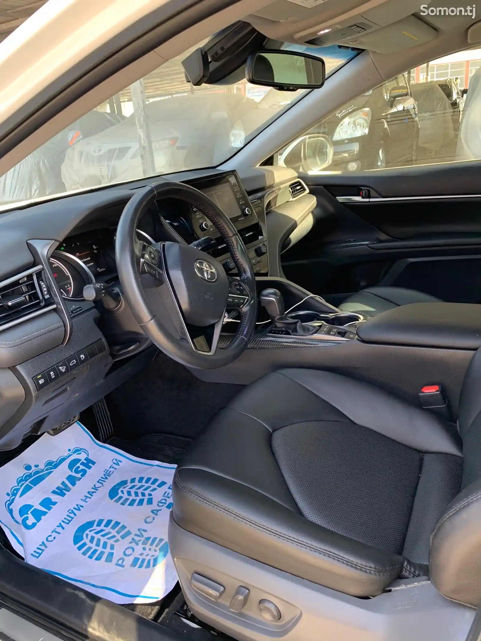 Toyota Camry, 2018-6