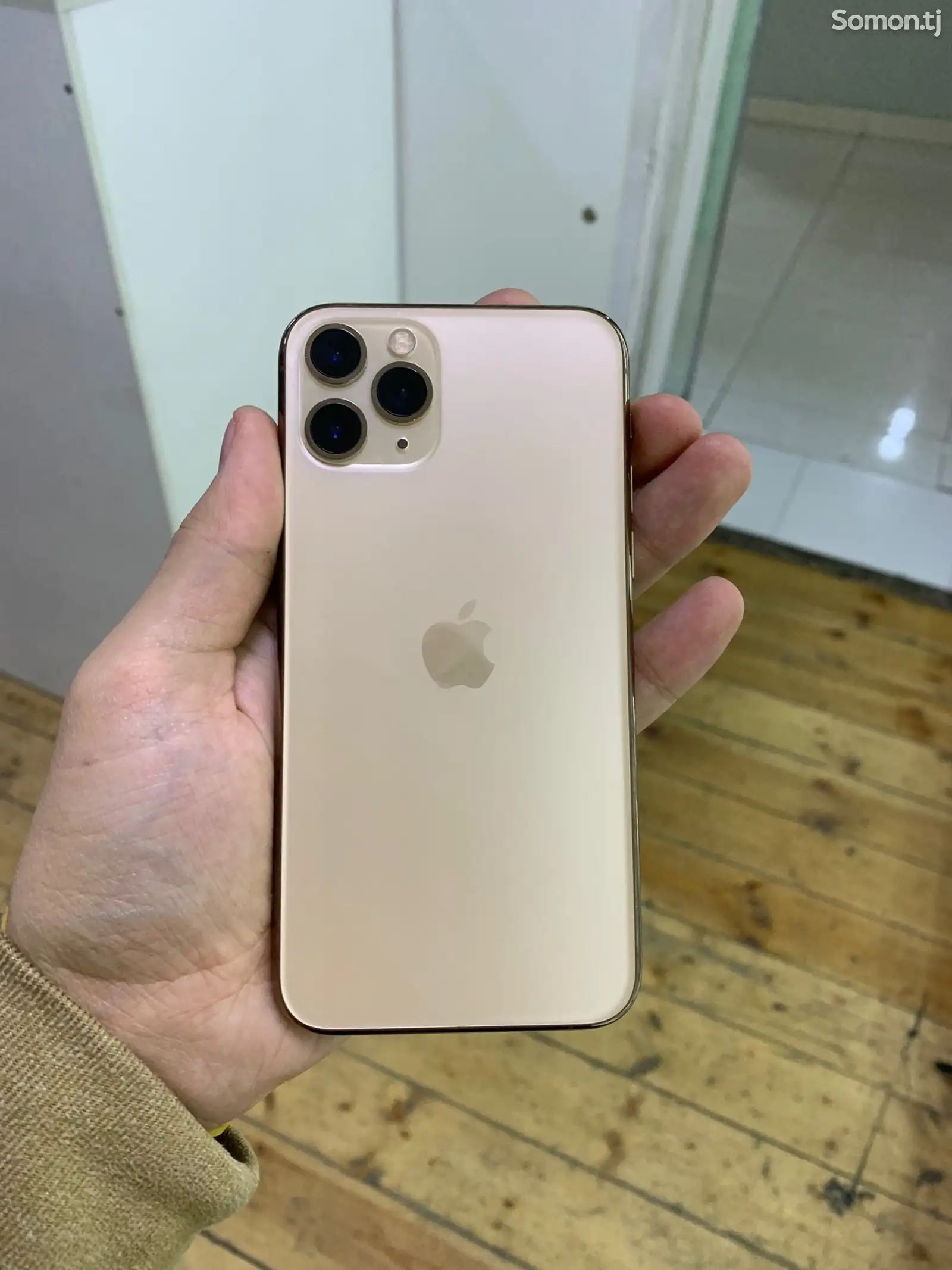 Apple iPhone 11 Pro, 256 gb, Gold-1