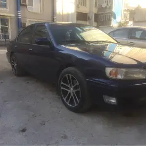 Nissan Cefiro, 1996