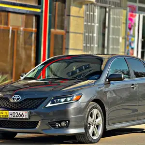 Toyota Camry, 2012