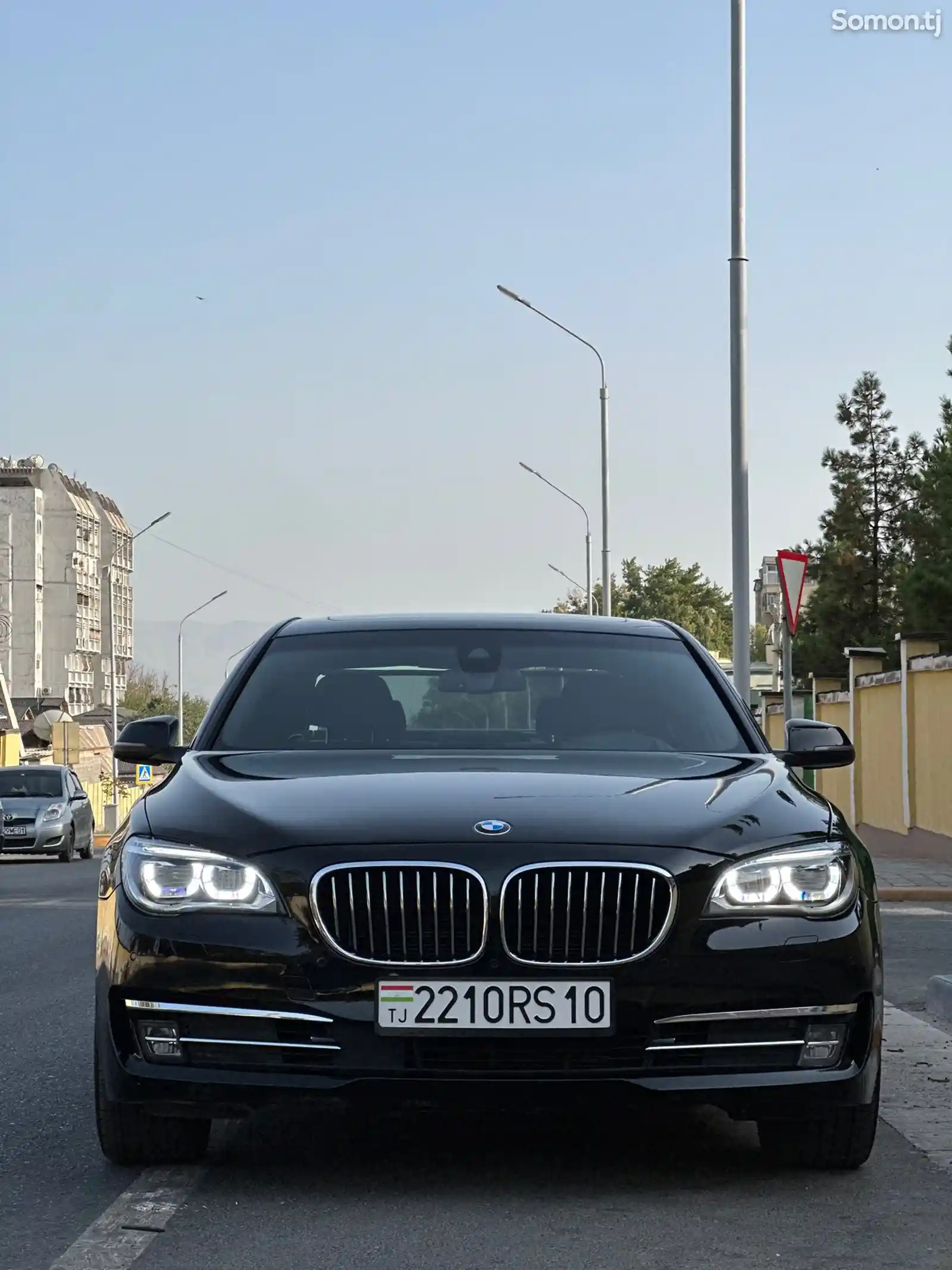 BMW 7 series, 2015-4