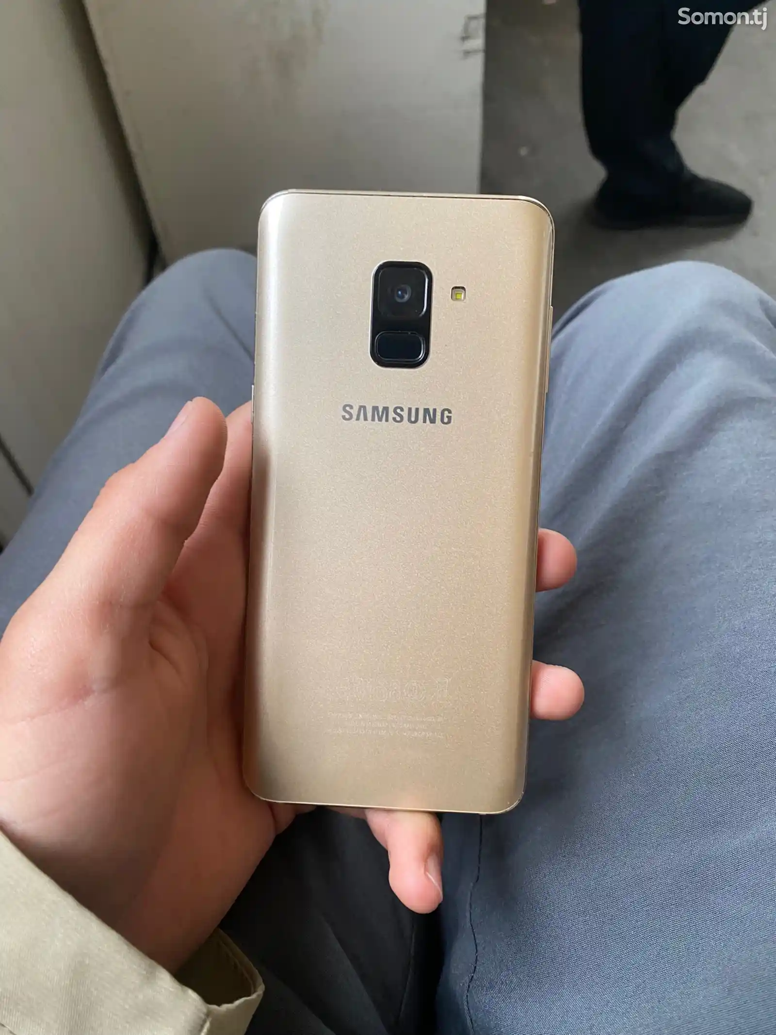 Samsung Galaxy A8 32gb-1