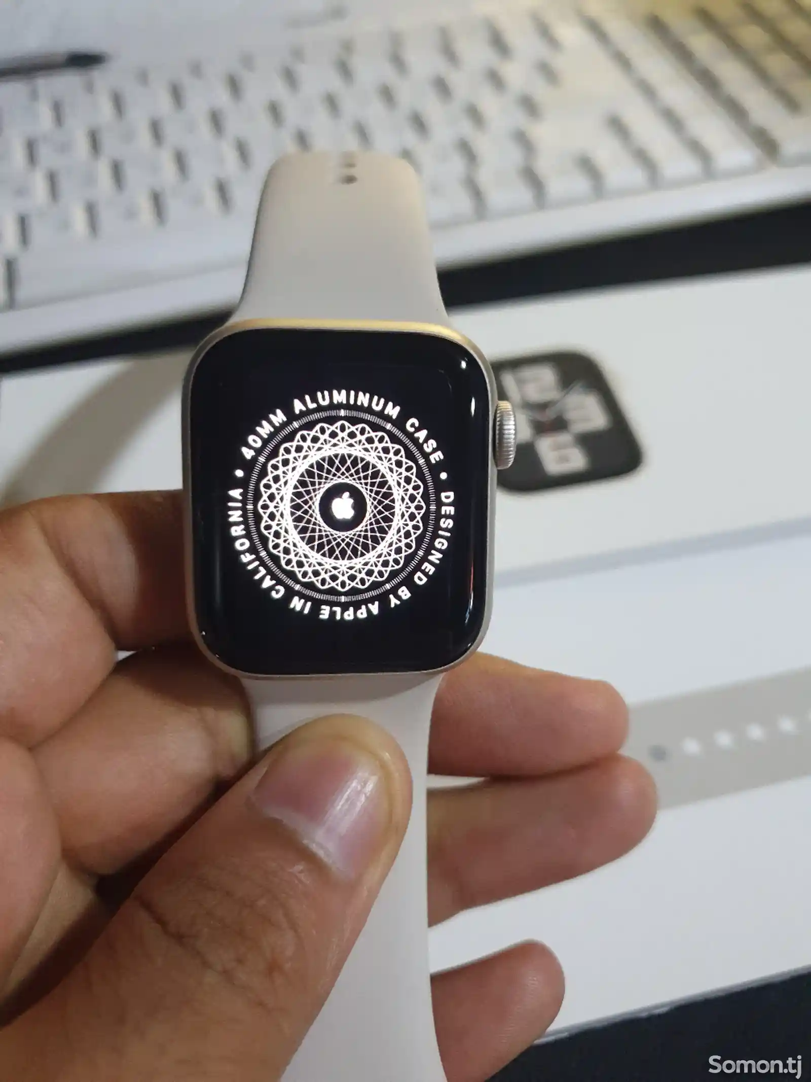 Смарт часы Apple Wstch 2 se 40mm-1