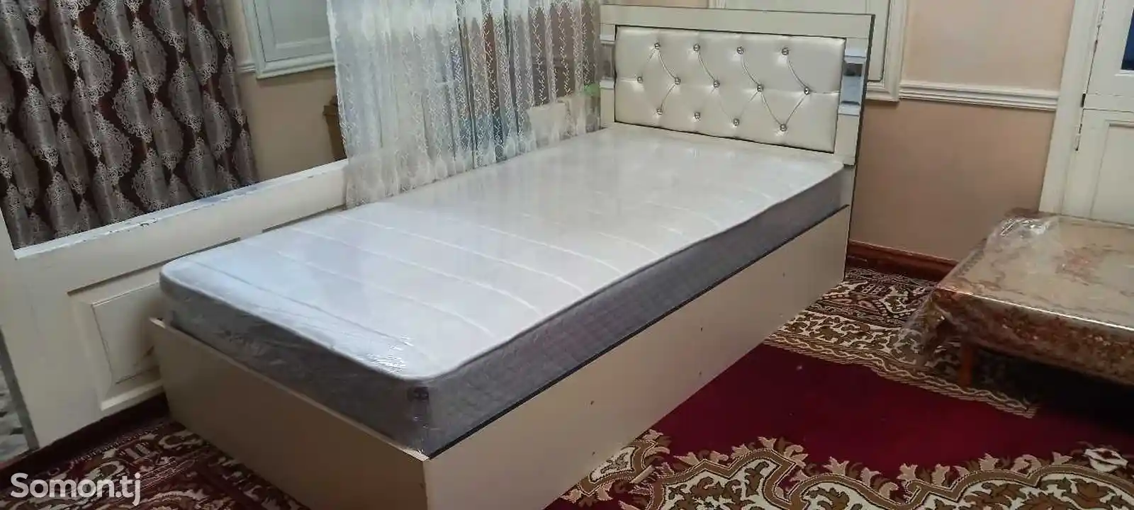 Односпальная кровать-2