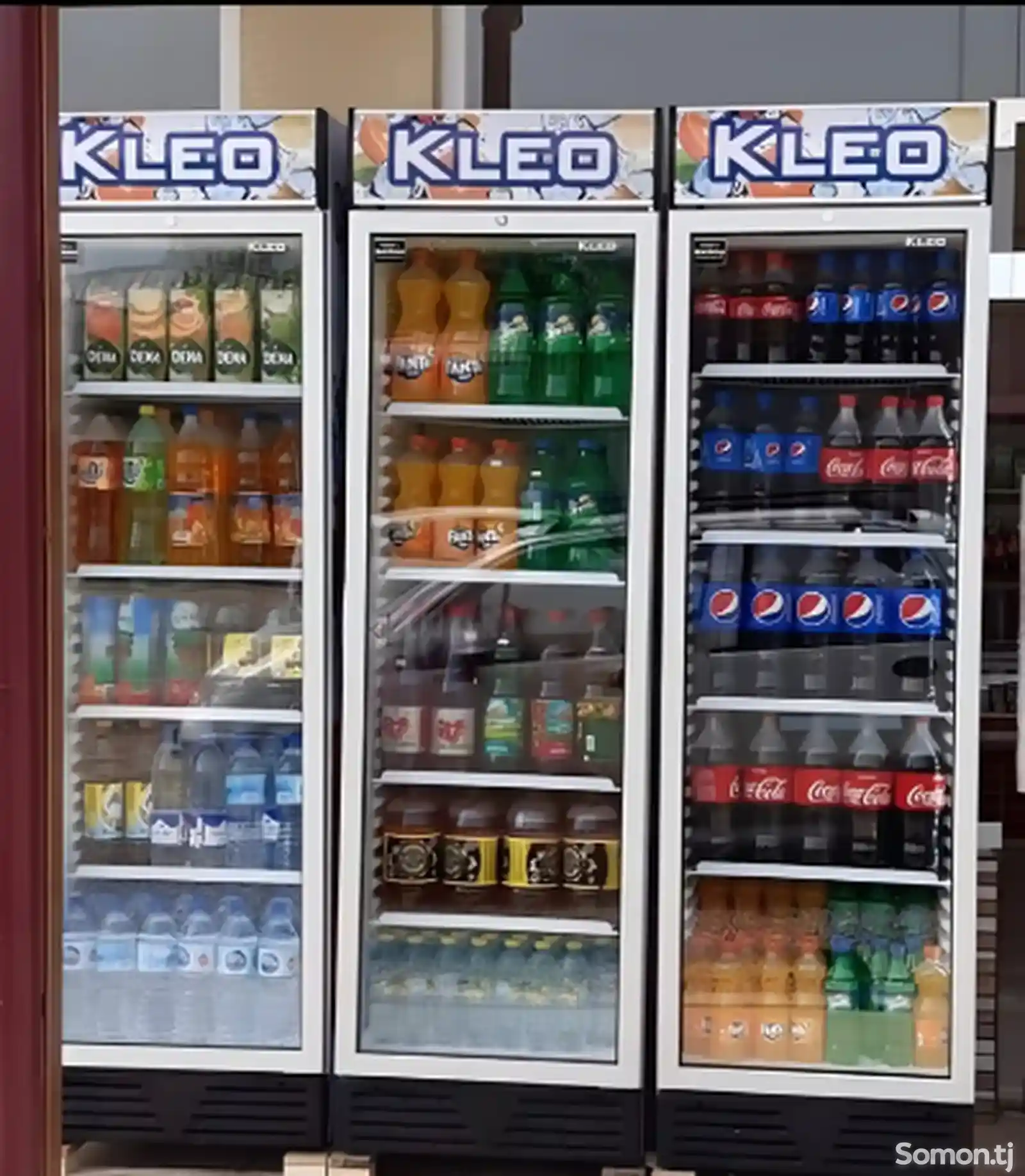 Витринный Холодильник Kleo 390-3