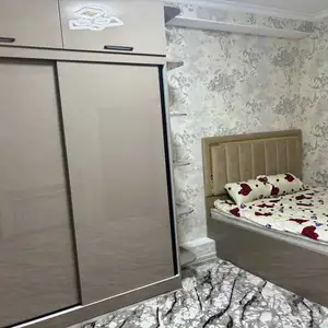 2-комн. квартира, 6 этаж, 60м², дом печат пеши родоми 2