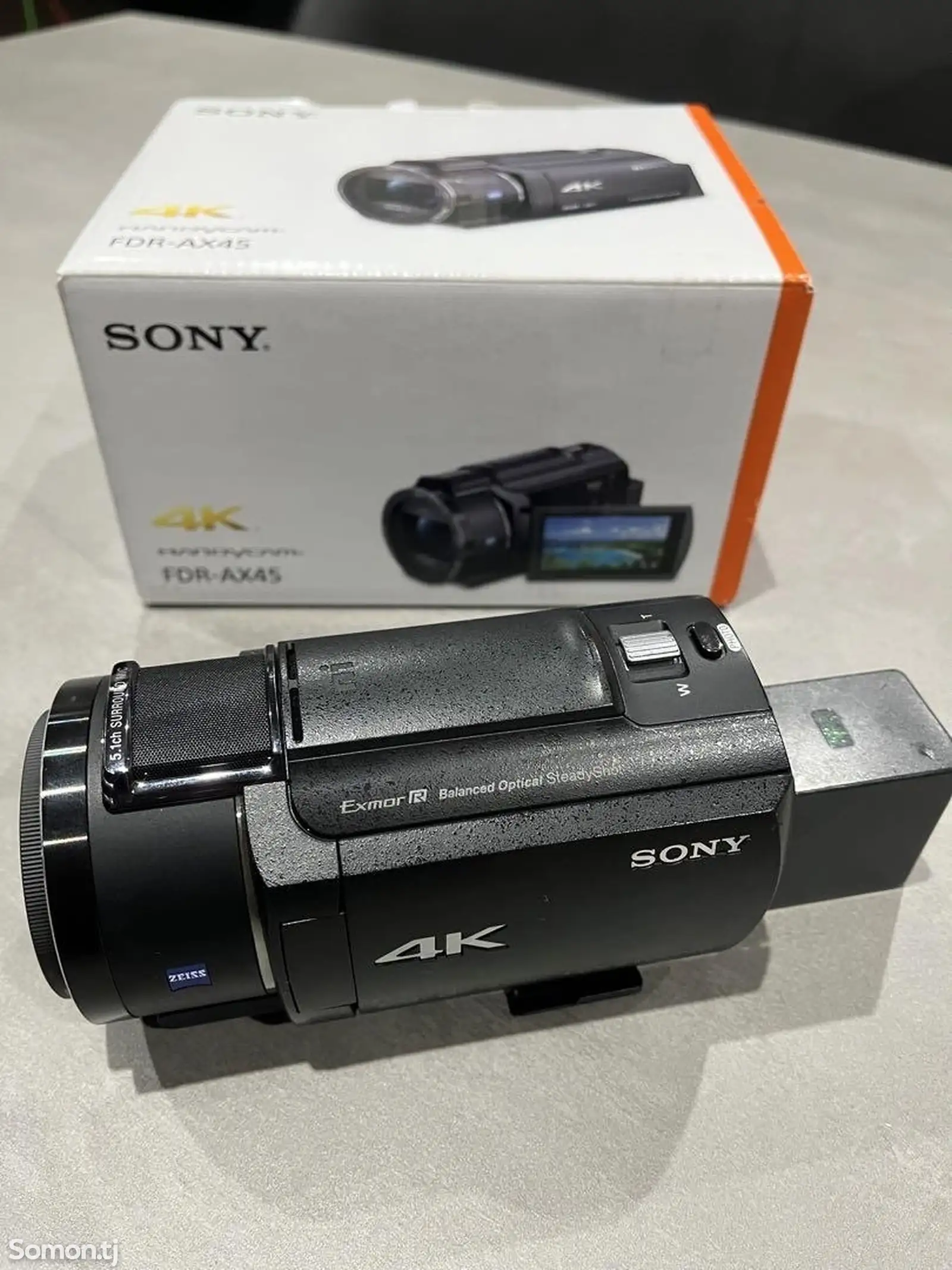 Видеокамера Sony FDR AX45-1