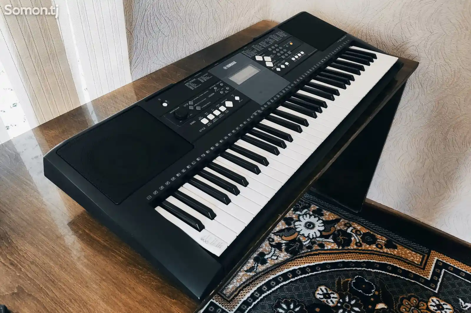 Синтезатор Yamaha PSR-E333-1