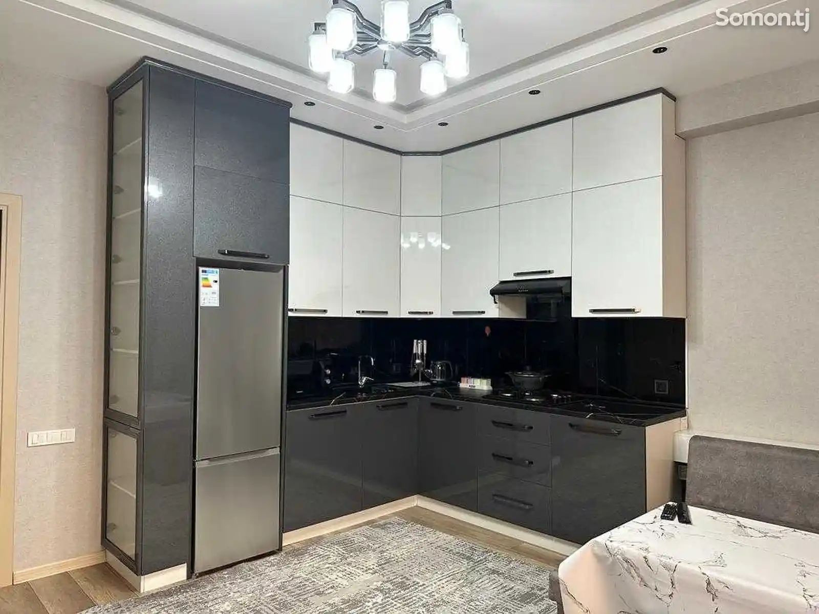 2-комн. квартира, 10 этаж, 65м², центр ватан-8