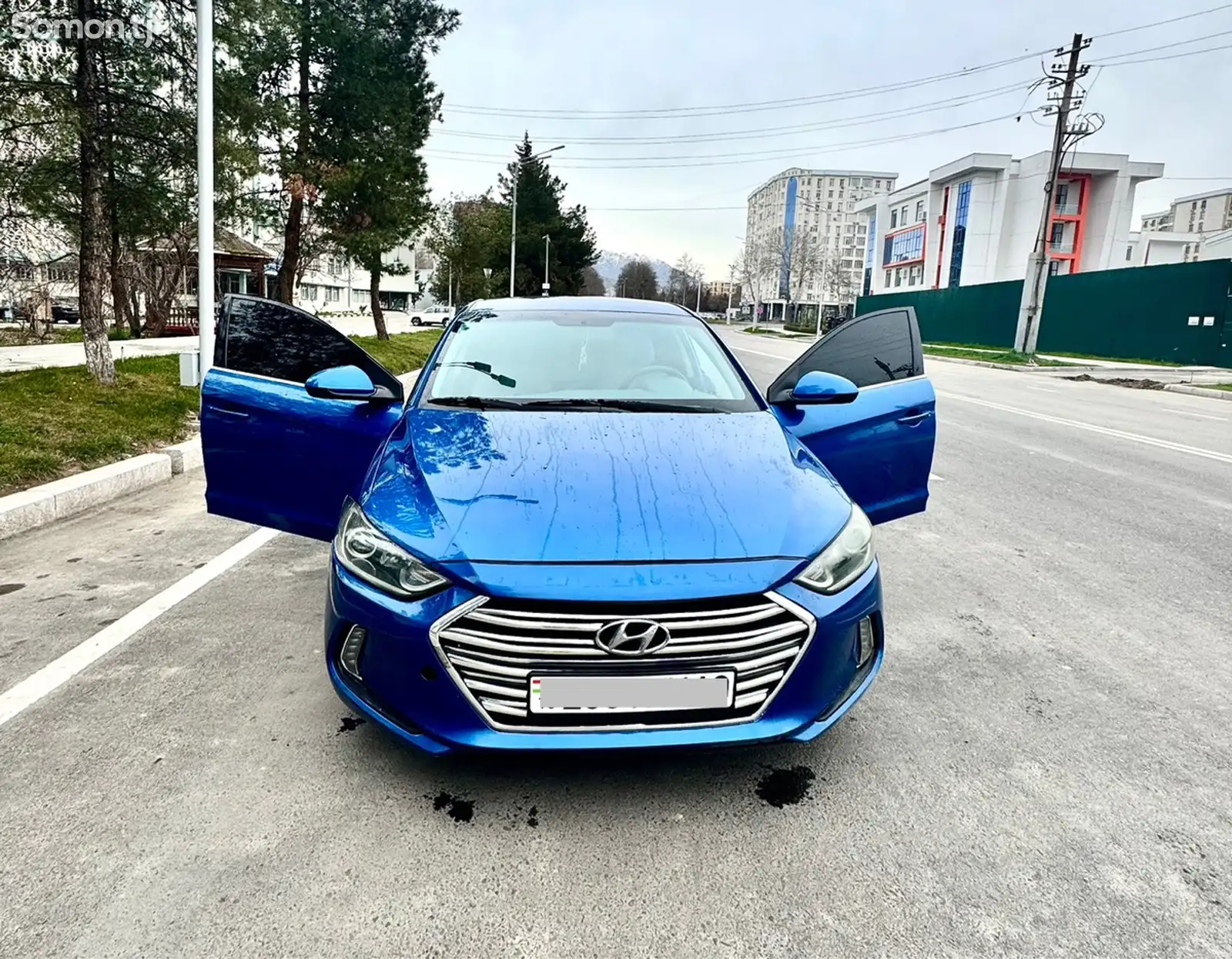 Hyundai Elantra, 2017-1