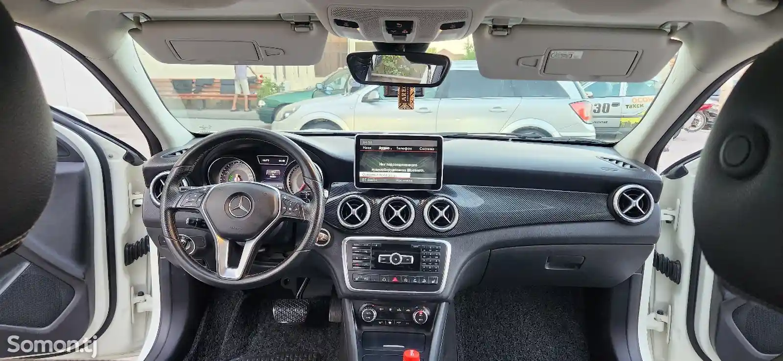 Mercedes-Benz GLA class, 2015-12