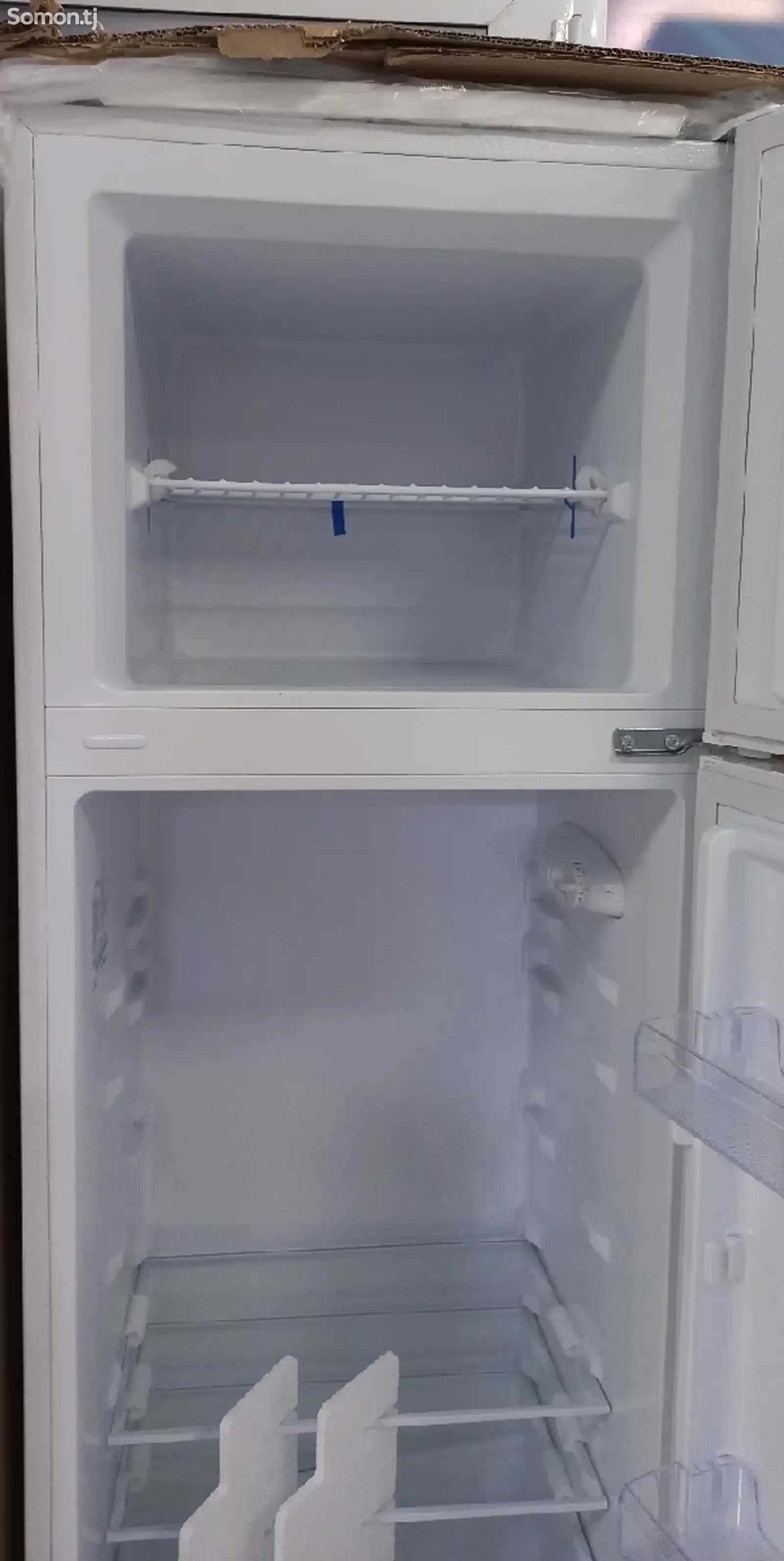Холодильник Element 270-3