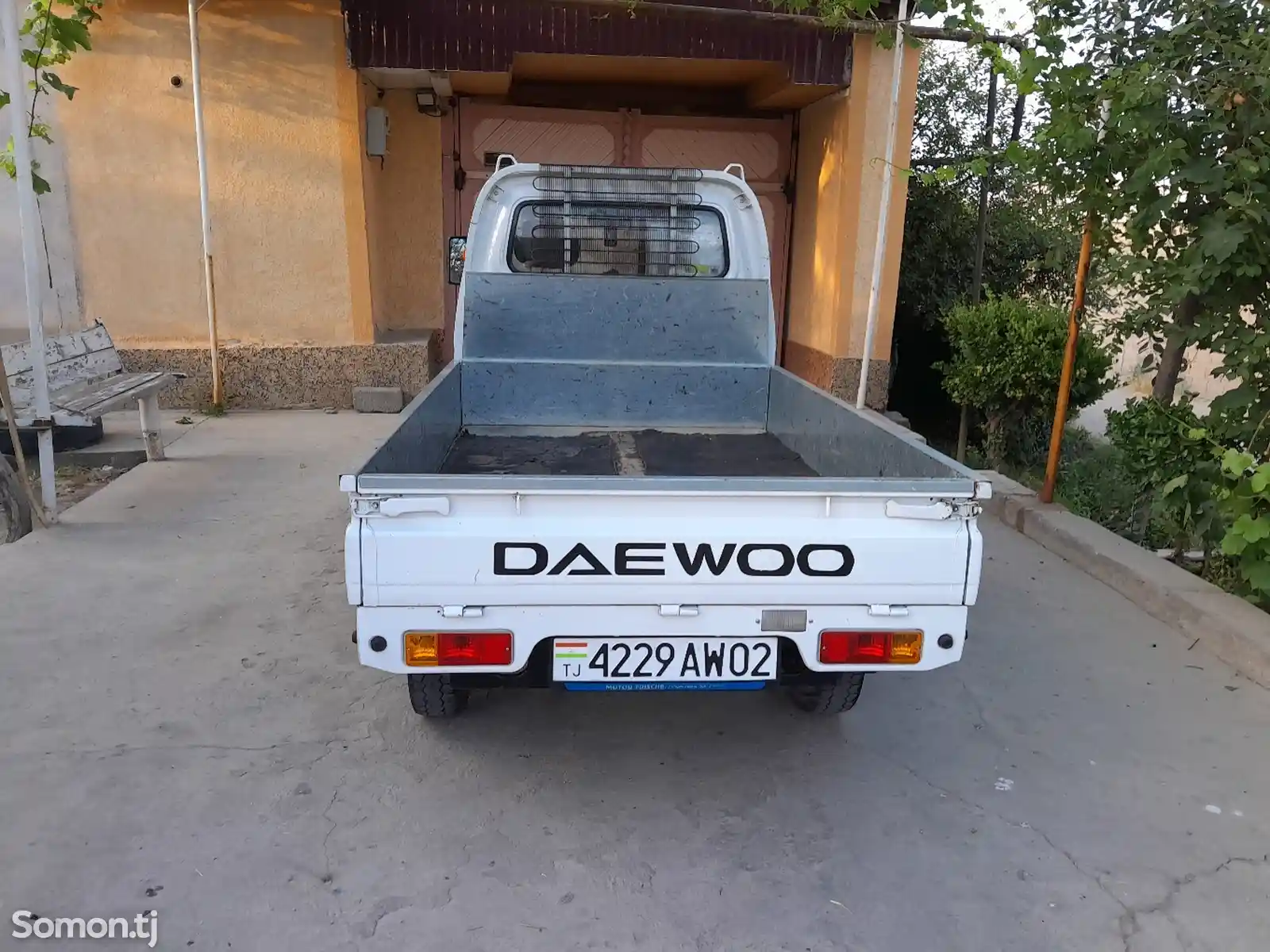 Бортовой автомобиль Daewoo Labo, 2006-1