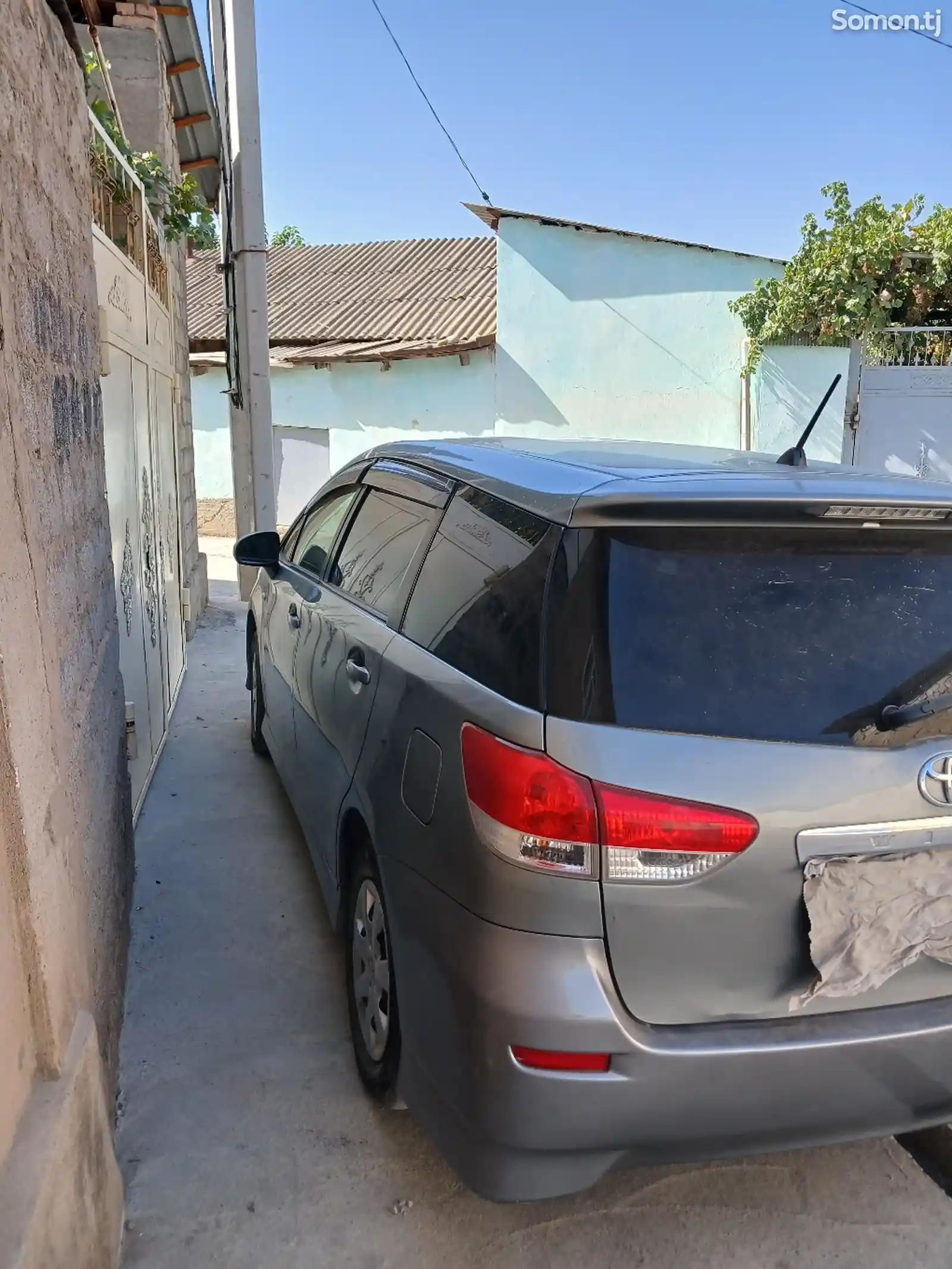 Toyota Wish, 2010-4