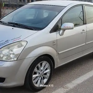 Toyota Verso, 2006