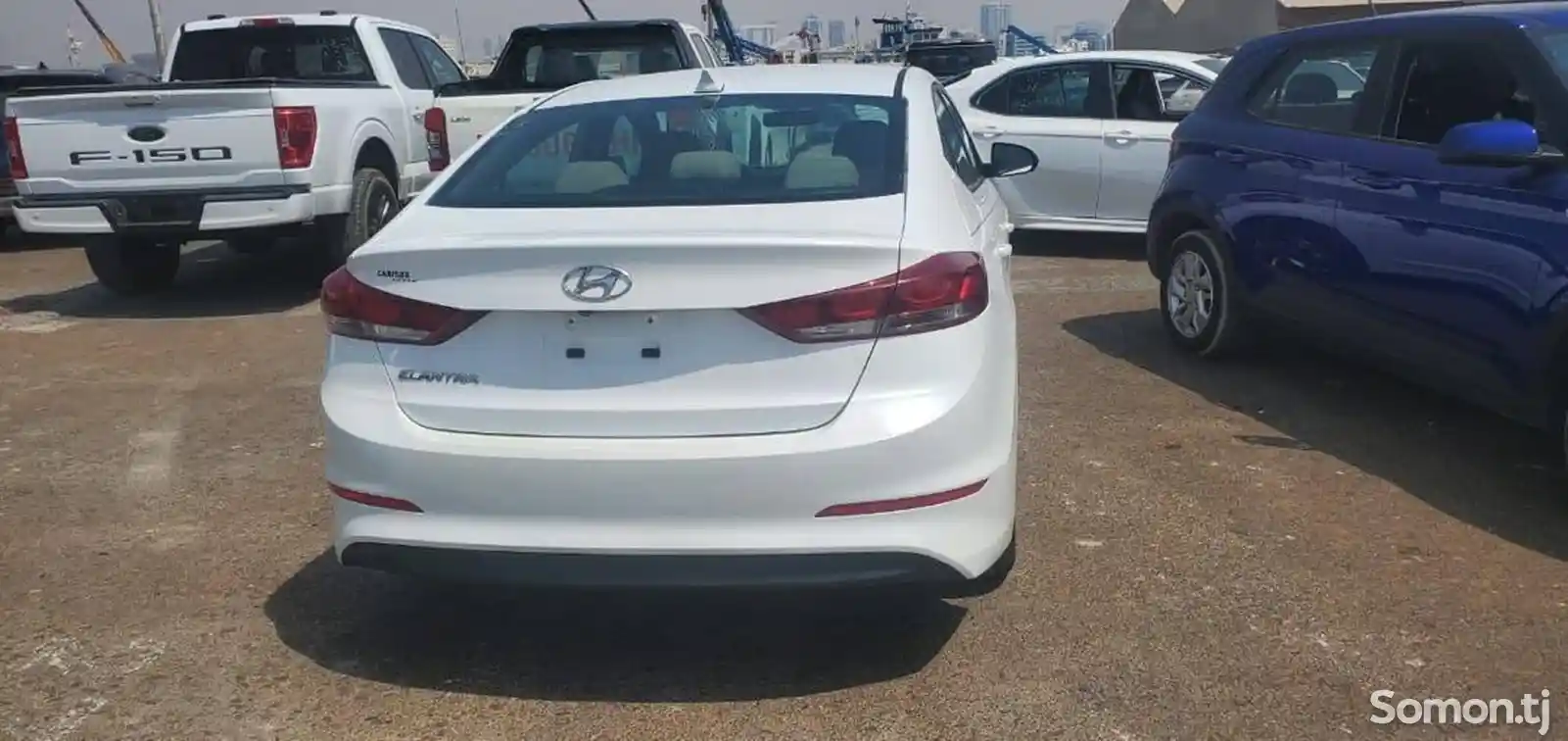 Hyundai Elantra, 2017-12