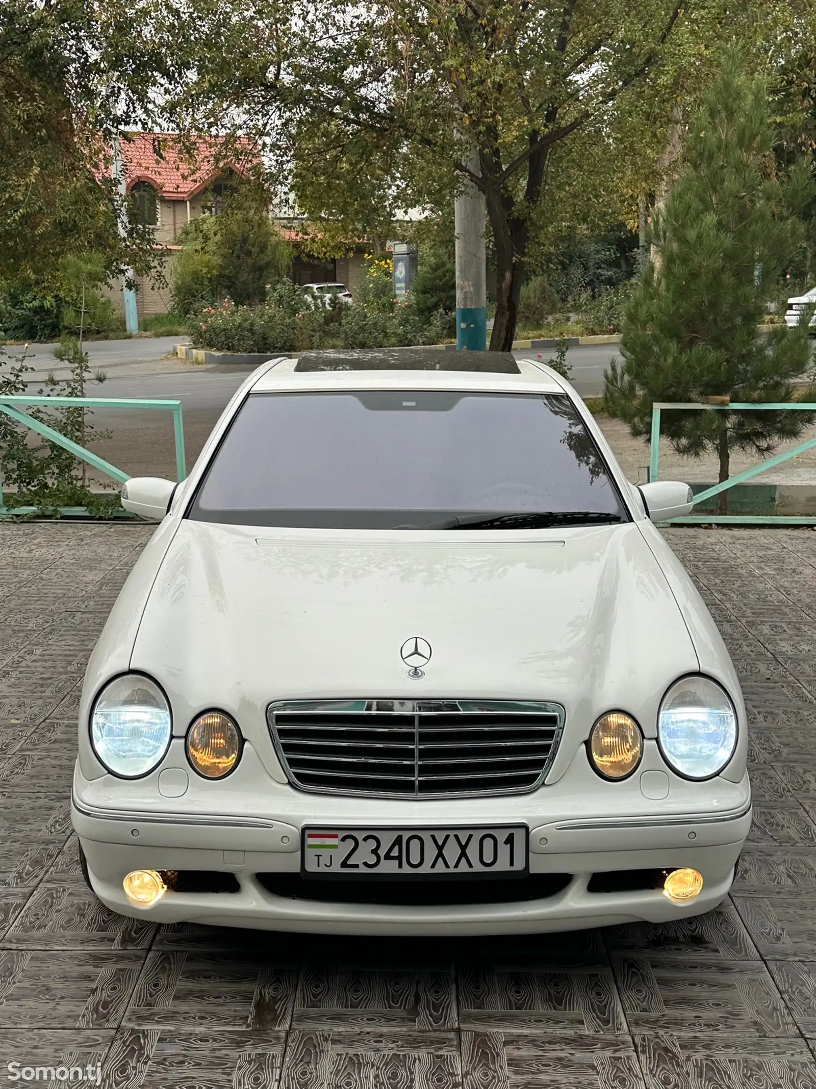 Mercedes-Benz E class, 2001-1