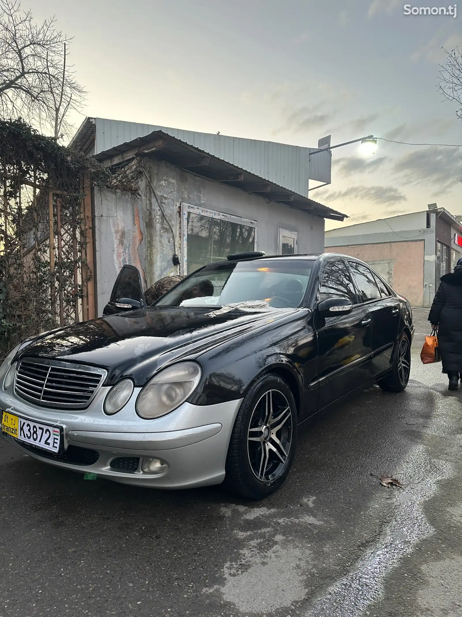 Mercedes-Benz E class, 2002-1