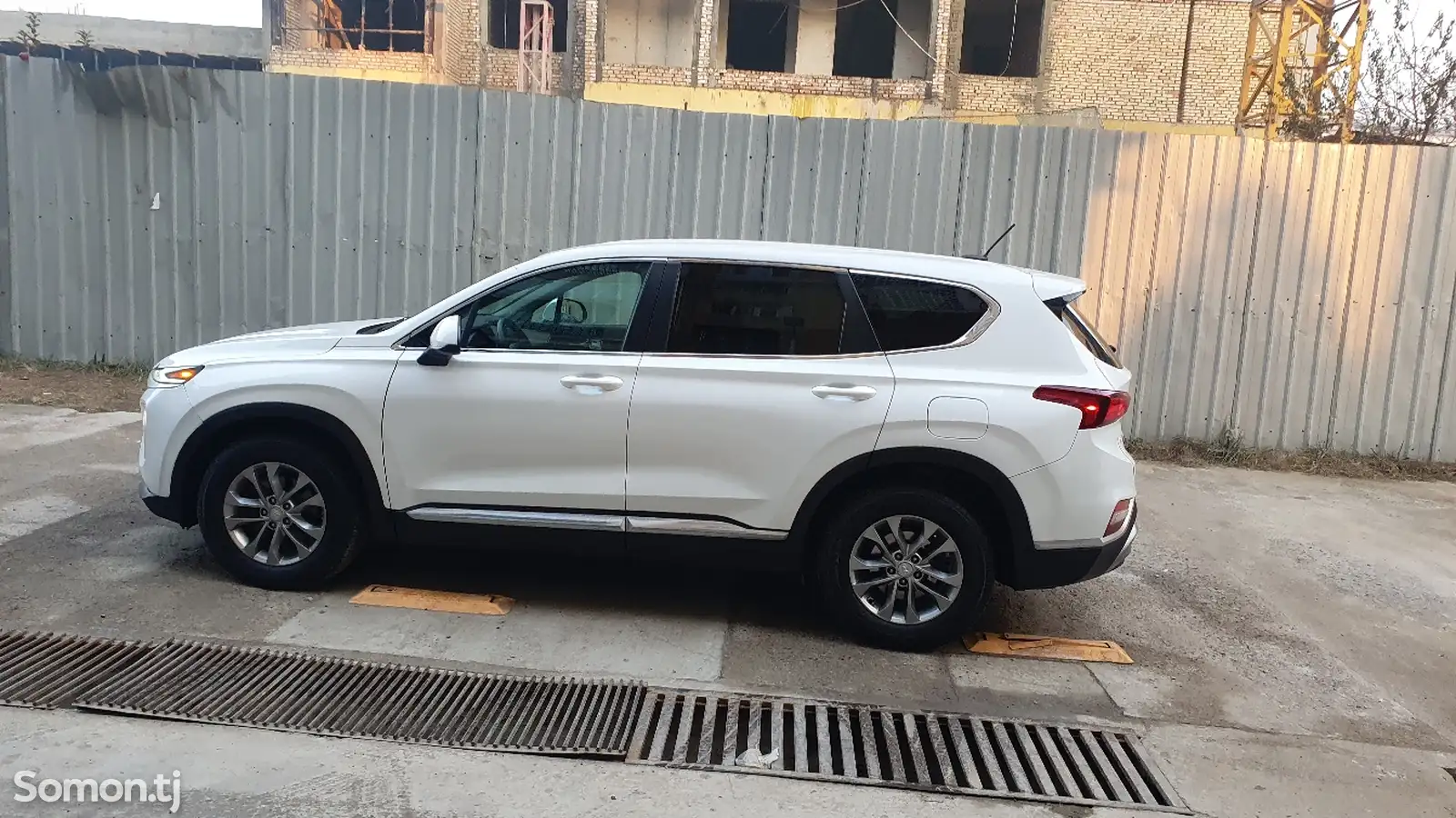 Hyundai Santa Fe, 2019-1