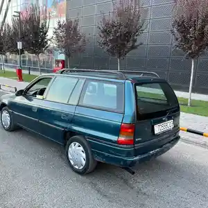 Opel Astra F, 1995