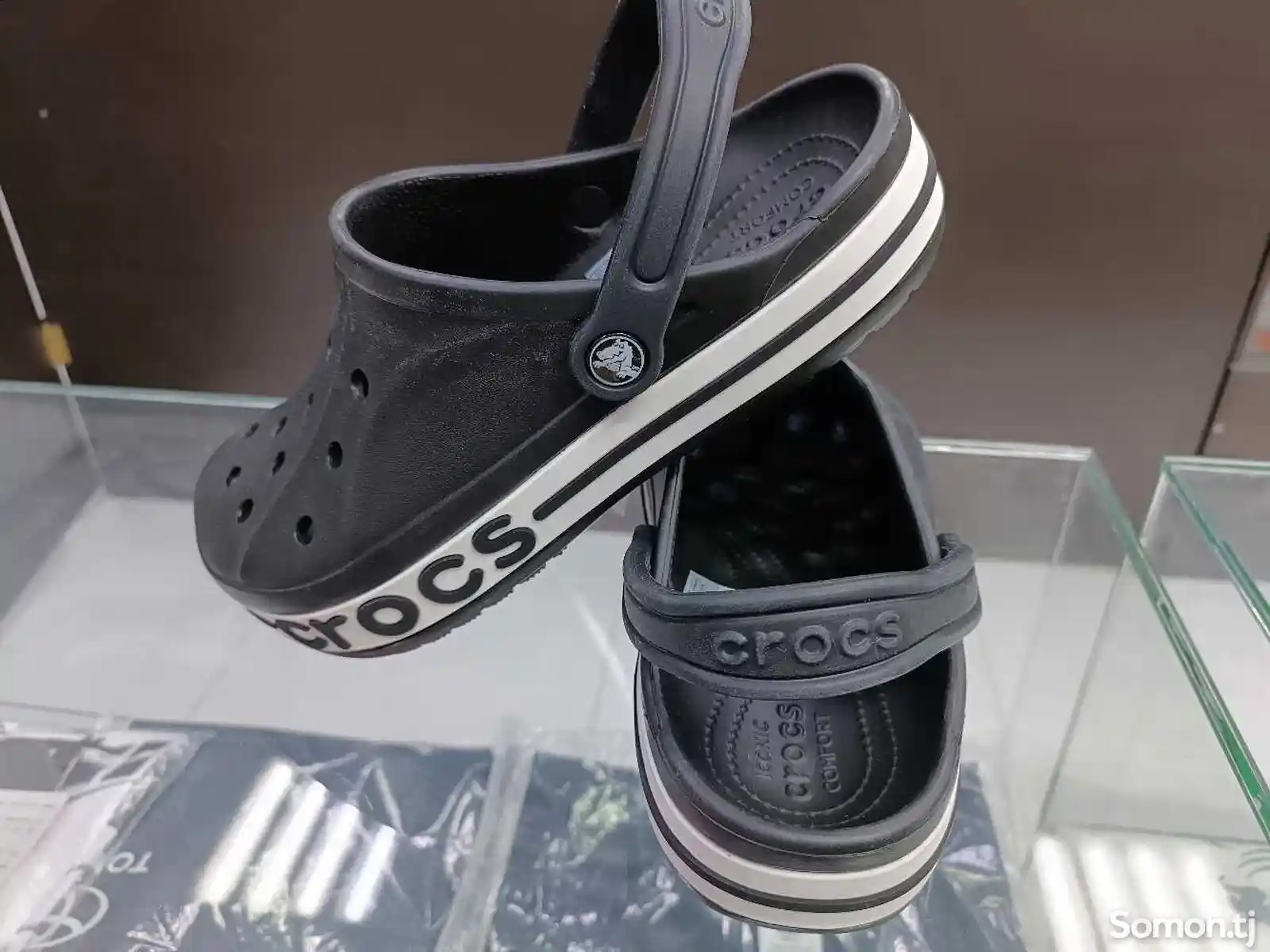 Шлёпанцы Crocs-2