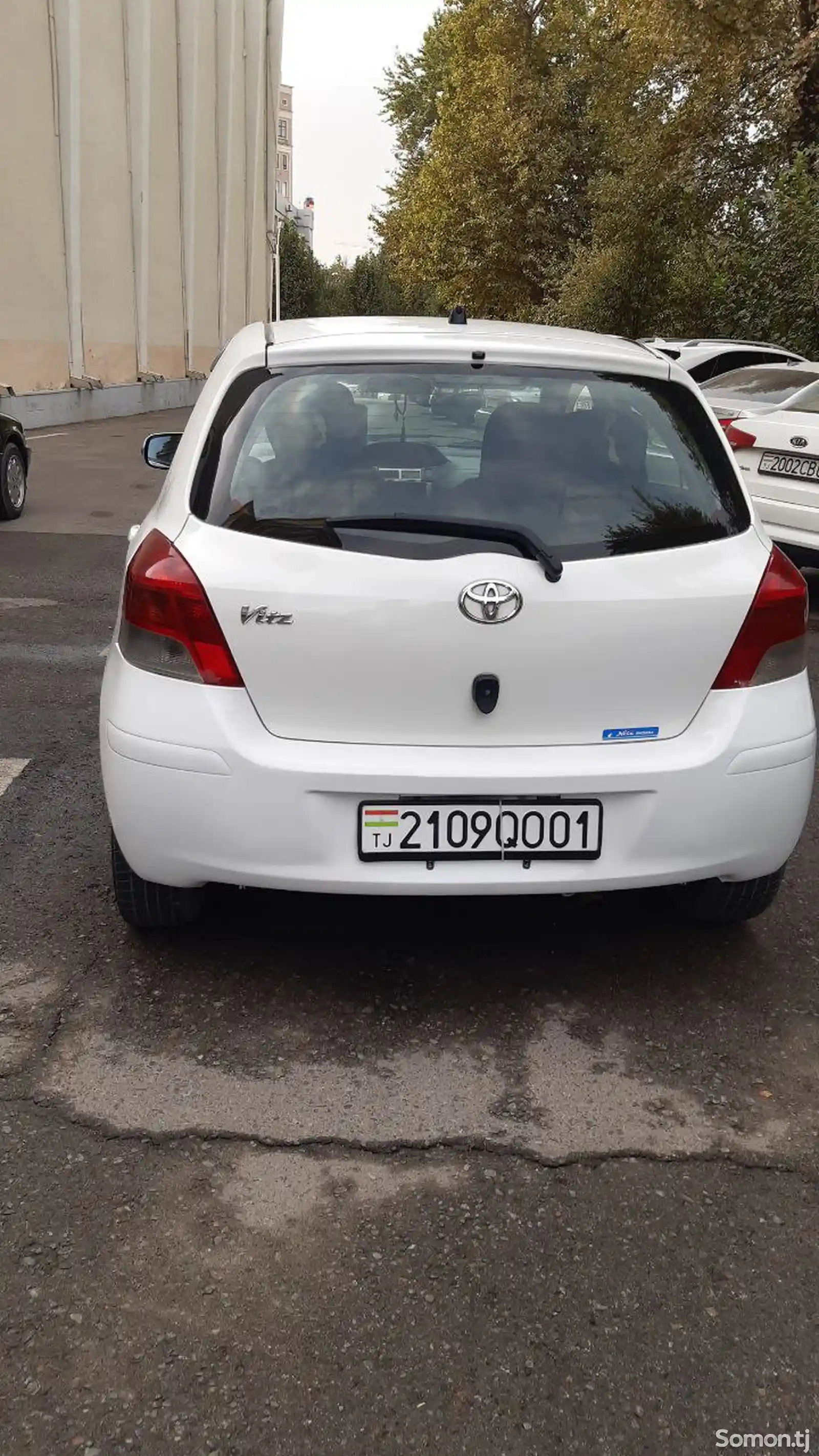 Toyota Vitz, 2010-4