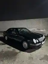 Mercedes-Benz E class, 2000-2