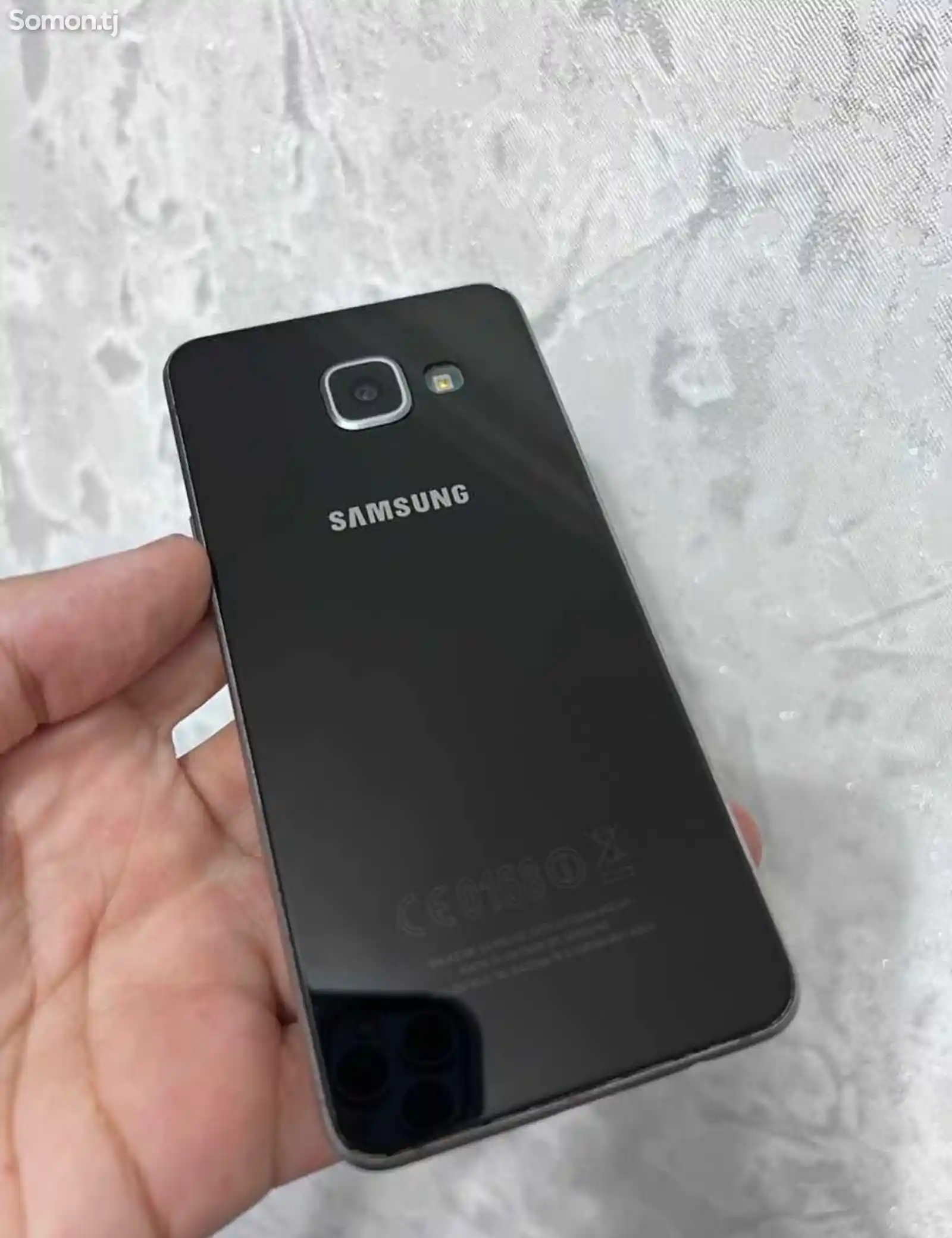 Samsung Galaxy A5 2016-1