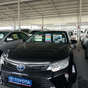 Toyota Camry, 2015