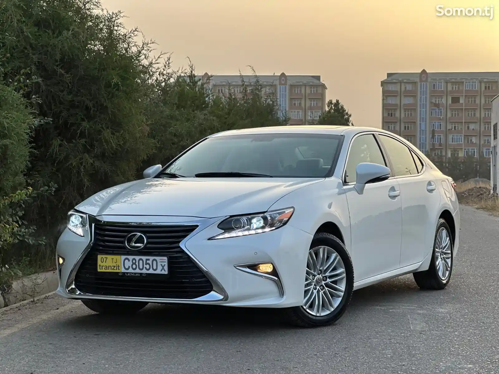 Lexus ES series, 2014-2