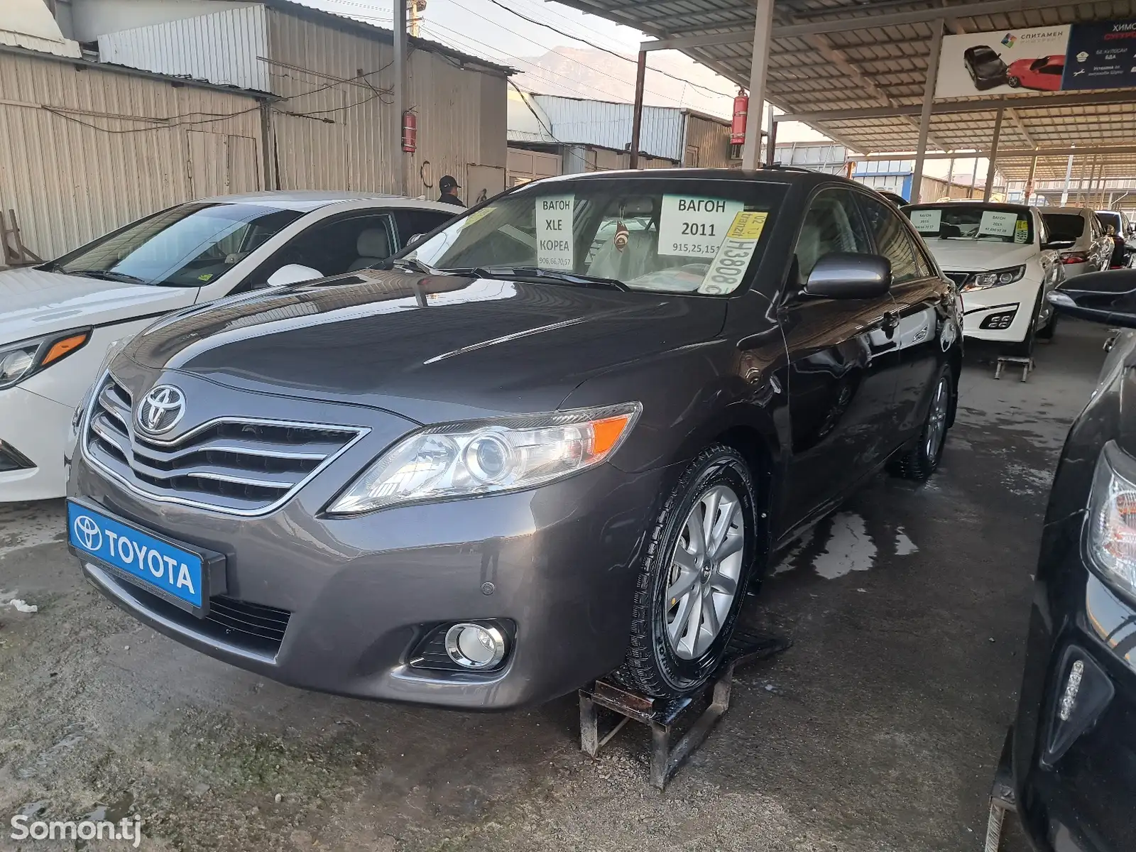 Toyota Camry, 2011-1