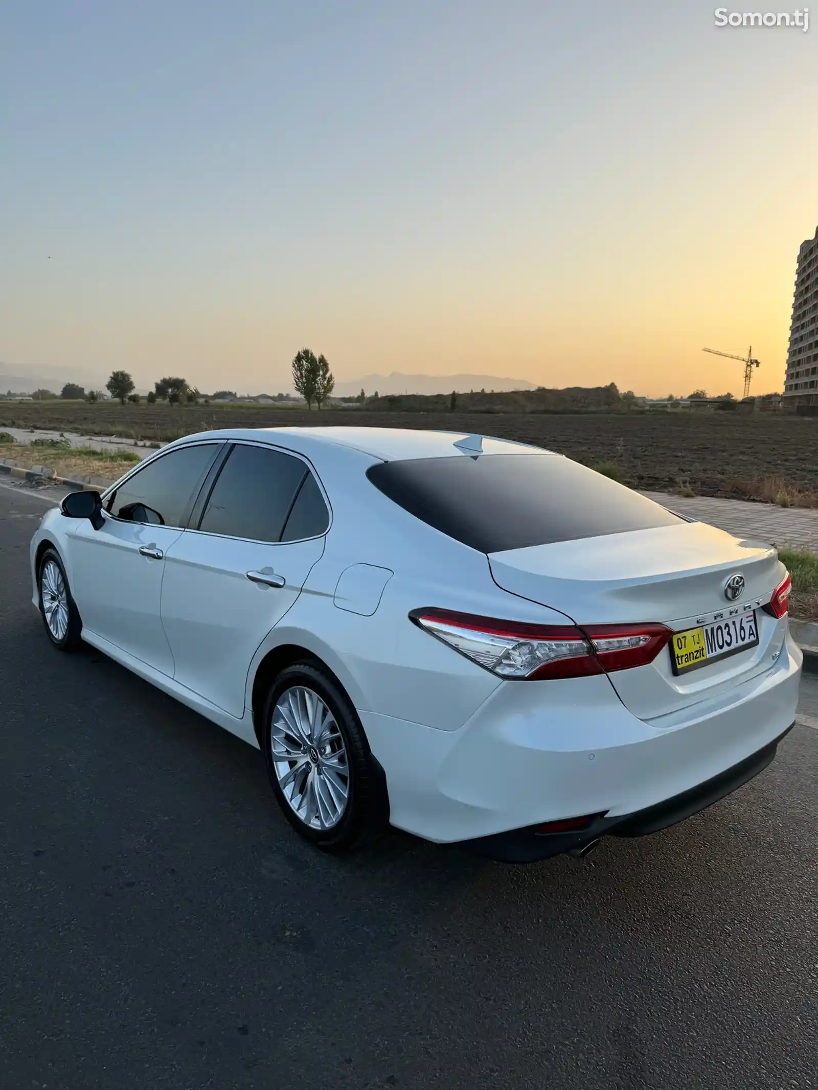 Toyota Camry, 2019-5