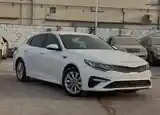 Kia Optima, 2018-3