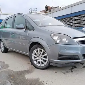 Opel Zafira, 2006