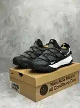 Кроссовки Nike Acg-3