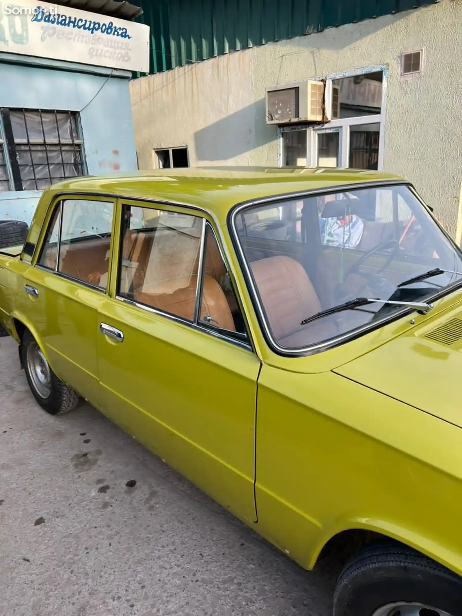 ВАЗ 2111, 1978-5