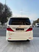 Toyota Alphard, 2014-4