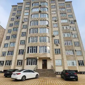 3-комн. квартира, 8 этаж, 76 м², 12 мкр