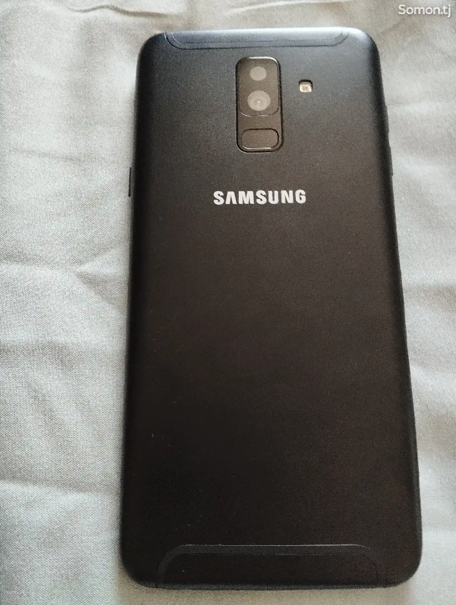 Samsung Galaxy A6 Plus-12