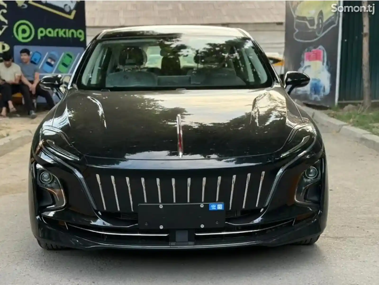 Hongqi E-QM5, 2024-1