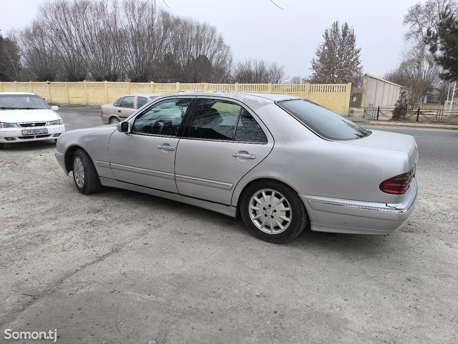 Mercedes-Benz E class, 2000-1