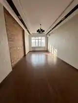 2-комн. квартира, 11 этаж, 85 м², Сино-5