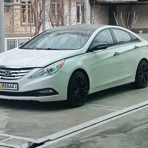 Hyundai Sonata, 2013