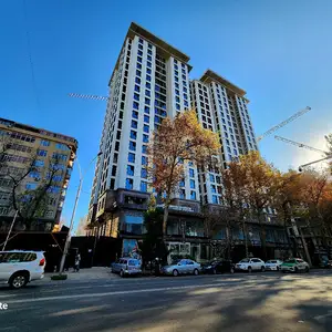 3-комн. квартира, 20 этаж, 135 м², Поликлиникаи 1, Славянский