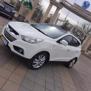 Hyundai Tucson, 2011