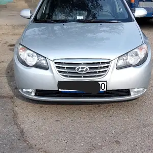 Hyundai Avante, 2010